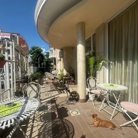 Guest house Family Baha