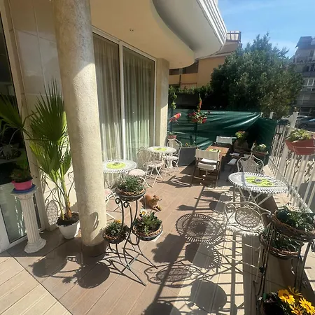 Guest house Family Baha