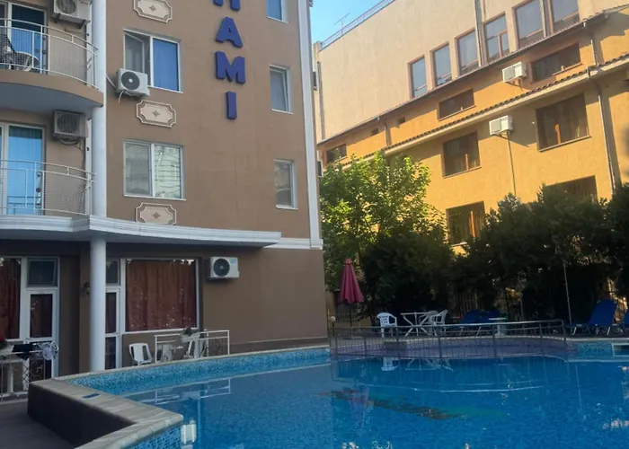 Konukevi Family Baha